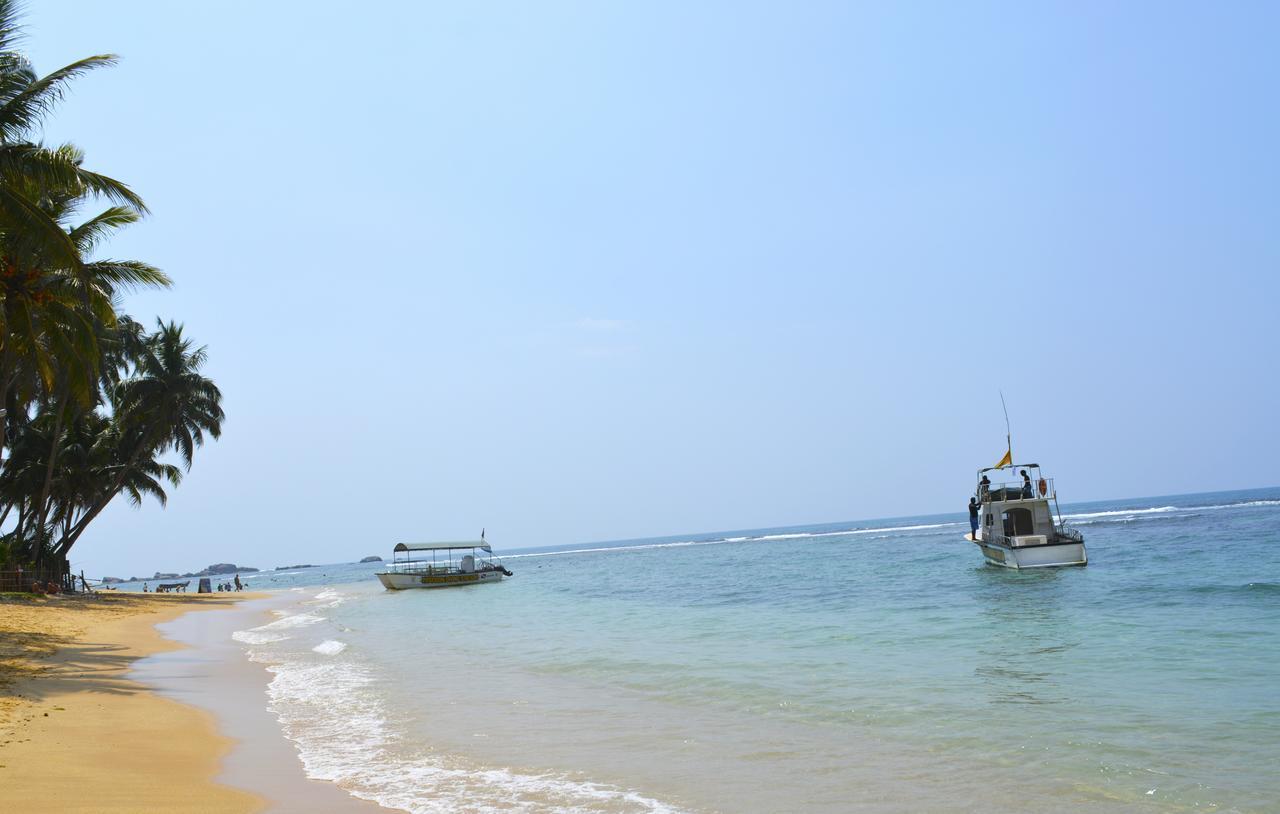 Rosand Waves Hikkaduwa Exterior foto